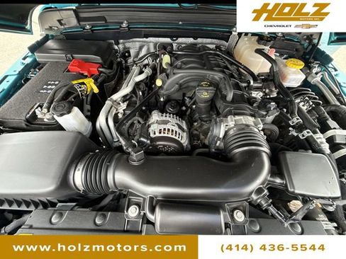 Used 2024 Jeep Wrangler Sport AWD/4WD image 28