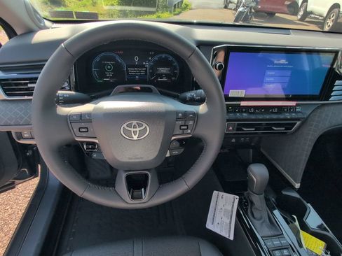 Certified 2026 Toyota Camry XLE w/ Premium Plus Package FWD image 27
