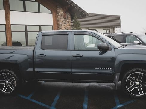 Used 2018 Chevrolet Silverado 1500 LT w/ All Star Edition image 25