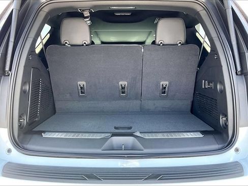 New 2026 Chevrolet Tahoe Premier AWD/4WD image 15