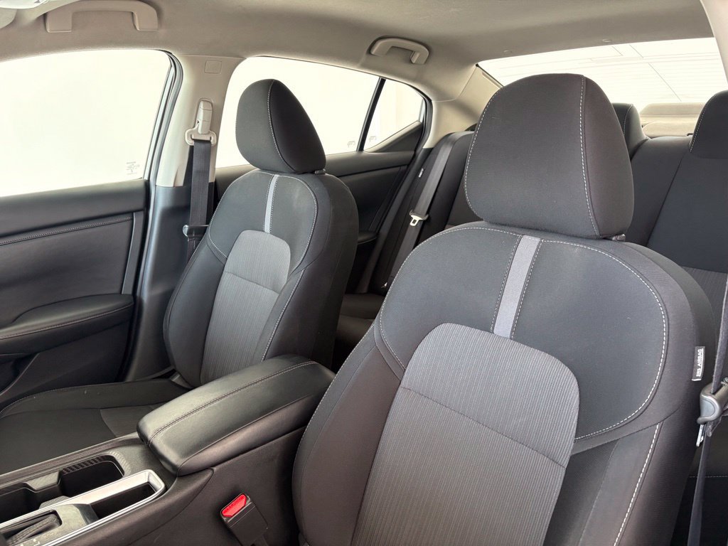 Used 2024 Nissan Sentra SV FWD image 27