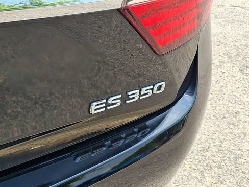 Used 2014 Lexus ES 350 w/ Premium Package FWD image 31
