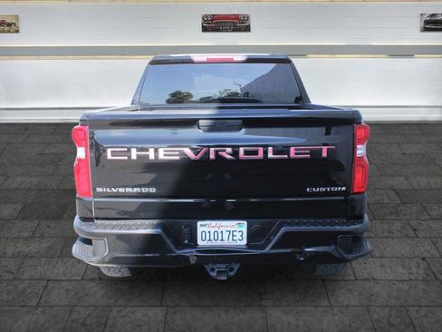 Used 2021 Chevrolet Silverado 1500 Custom image 6