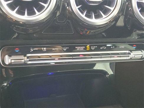 Used 2022 Mercedes-Benz A 220 image 28