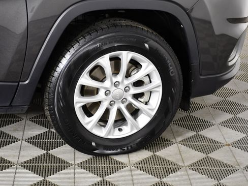 Used 2022 Jeep Cherokee Latitude Lux AWD/4WD image 54