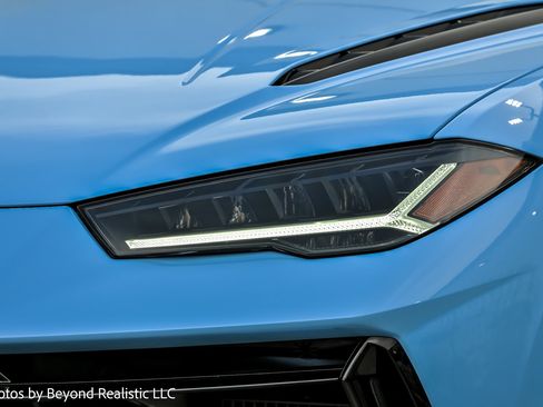 Used 2024 Lamborghini Urus Performante image 11