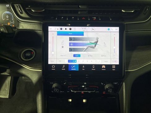 Certified 2021 Jeep Grand Cherokee L Limited image 15