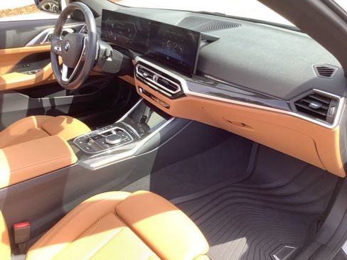 Certified 2024 BMW 430i Convertible w/ Convenience Package RWD image 33