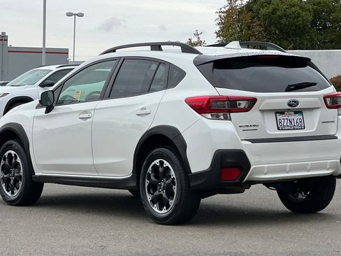 Used 2022 Subaru Crosstrek 2.0i Premium w/ Moonroof Package AWD/4WD image 7