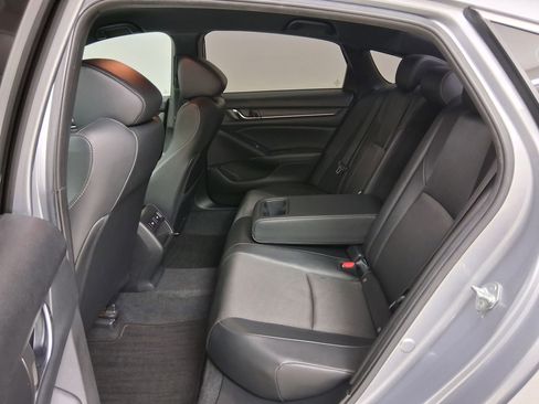Used 2021 Honda Accord Sport image 14