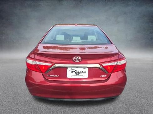 Used 2015 Toyota Camry XSE w/ Moonroof Package FWD image 4