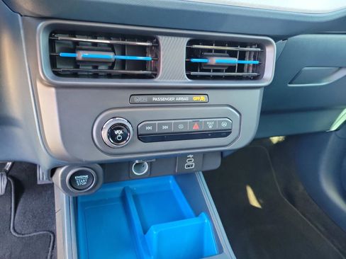 New 2025 Ford Maverick XLT w/ XLT Luxury Package image 17