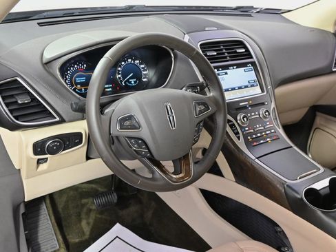 Used 2016 Lincoln MKX Select w/ Select Plus Package image 12