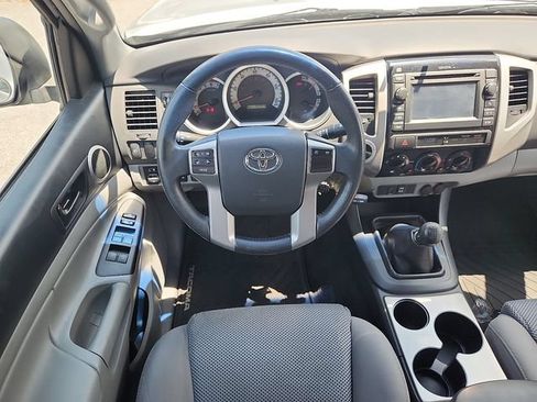 Used 2013 Toyota Tacoma 4x4 Double Cab w/ TRD Sport Pkg image 11