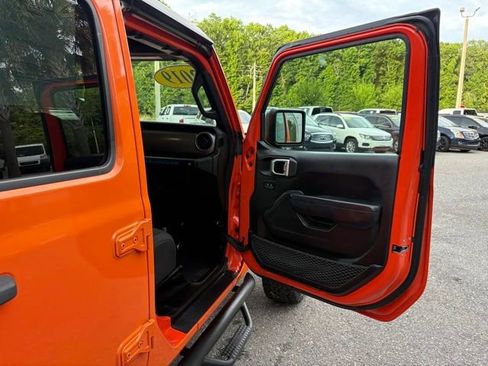 Used 2019 Jeep Wrangler Unlimited Sport S AWD/4WD image 27