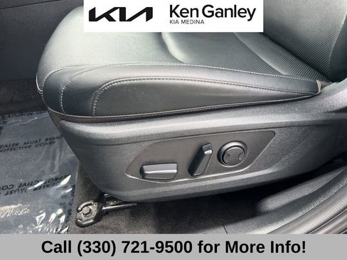 Certified 2025 Kia Sportage EX w/ Premium Package image 29