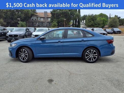 New 2025 Volkswagen Jetta Sport image 3