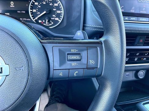 Used 2021 Nissan Rogue S AWD/4WD image 22