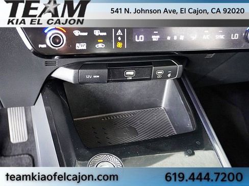 Certified 2025 Kia Niro EX w/ EX Cold Weather Package FWD image 29