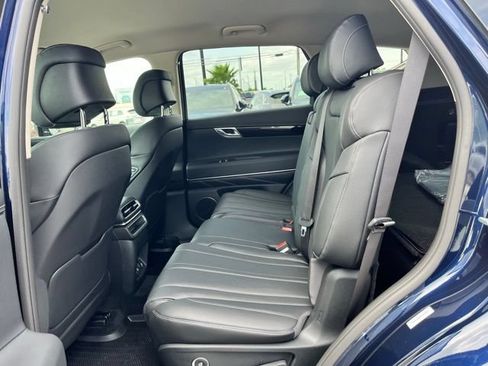 New 2026 Genesis GV80 2.5T RWD image 18