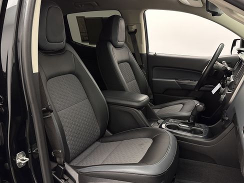 Used 2020 Chevrolet Colorado Z71 image 37