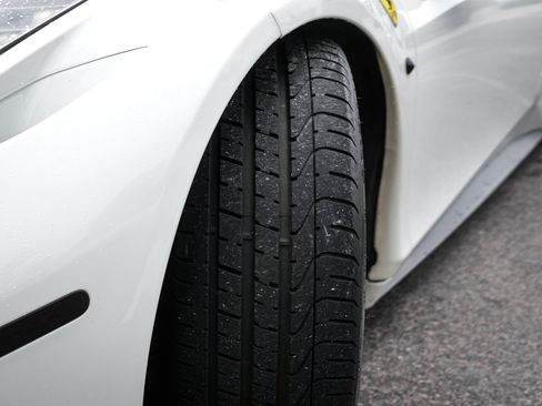 Used 2012 Ferrari 458 Italia Coupe RWD image 13
