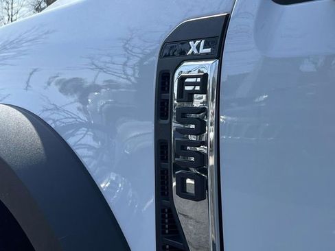 New 2026 Ford F550 2WD Regular Cab Super Duty image 7