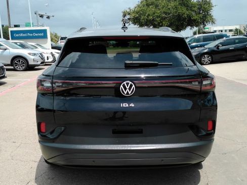 Used 2023 Volkswagen ID.4 Pro RWD image 7