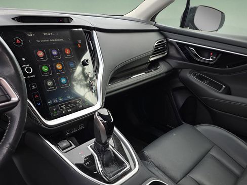 Used 2023 Subaru Outback Limited image 16