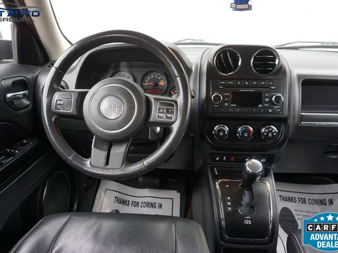 Used 2015 Jeep Patriot High Altitude AWD/4WD image 29