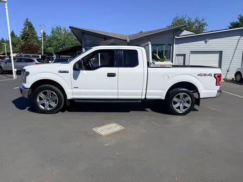 Used 2016 Ford F150 XLT AWD/4WD image 2