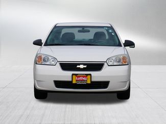 Used 2008 Chevrolet Malibu LS FWD video 2