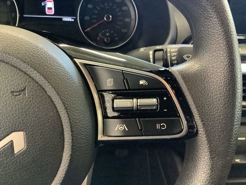 Certified 2023 Kia Forte LXS FWD image 14