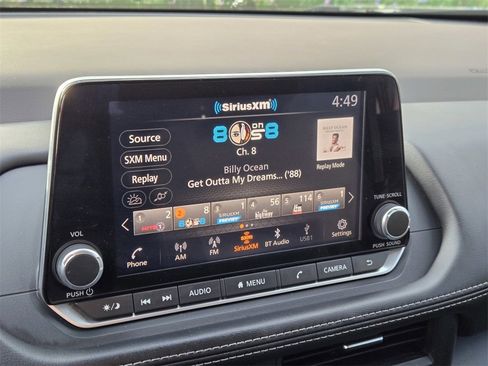 Used 2023 Nissan Rogue S image 21