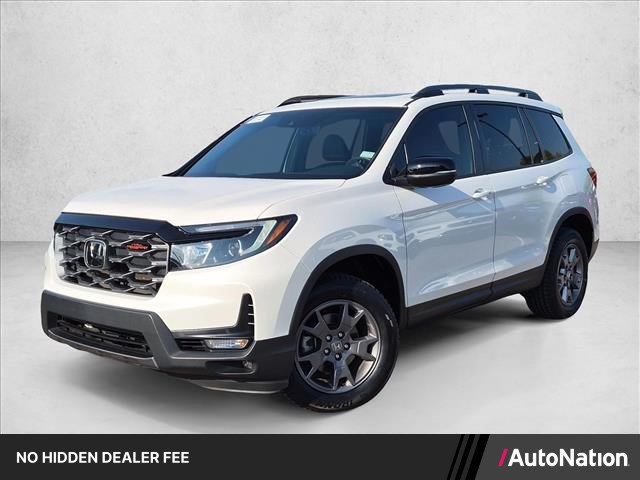 Certified 2024 Honda Passport TrailSport image 1
