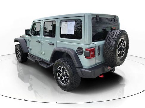 Used 2024 Jeep Wrangler Unlimited Rubicon w/ Technology Group AWD/4WD image 3