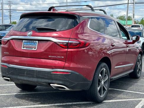 Used 2018 Buick Enclave Premium w/ LPO, Luxury Package FWD image 7