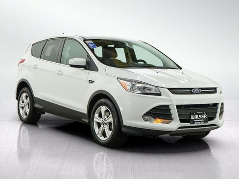Used 2016 Ford Escape SE FWD image 7