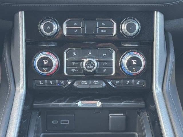 Used 2023 GMC Yukon XL Denali w/ Denali Reserve Package AWD/4WD image 37