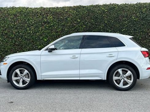 Used 2020 Audi Q5 2.0T Premium w/ Convenience Package image 7