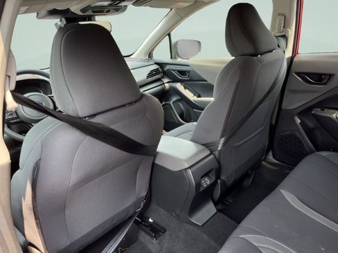 Used 2025 Subaru Crosstrek 2.5i Premium AWD/4WD image 24