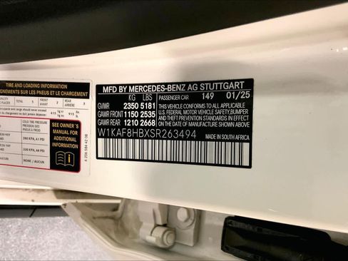 Used 2025 Mercedes-Benz C 43 AMG 4MATIC Sedan image 33