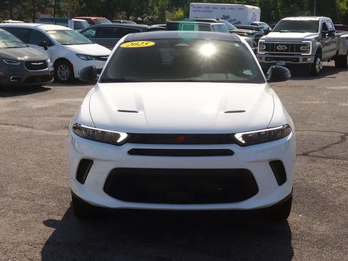 Used 2025 Dodge Hornet GT w/ GT Plus Package AWD/4WD image 2