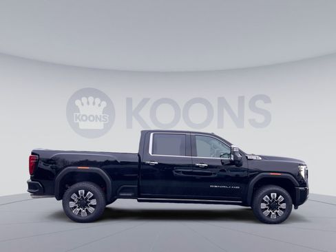 New 2026 GMC Sierra 2500 Denali w/ Denali Reserve Package image 7