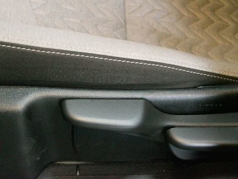 Used 2023 Chevrolet Equinox LS w/ Midnight Edition image 19