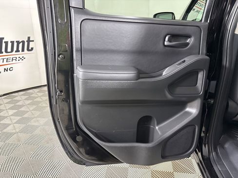 Used 2022 Nissan Frontier S w/ Technology Package image 21