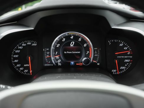 Used 2014 Chevrolet Corvette Stingray Coupe RWD image 20