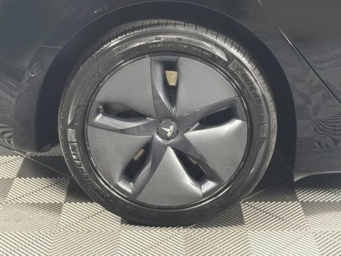 Used 2019 Tesla Model 3 Standard Range Plus RWD image 27