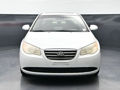 Used 2009 Hyundai Elantra GLS image 2