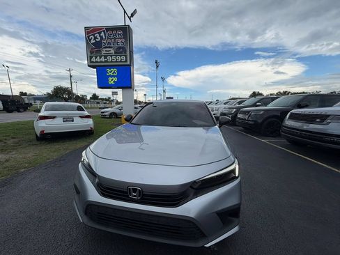 Used 2024 Honda Civic Sport image 8